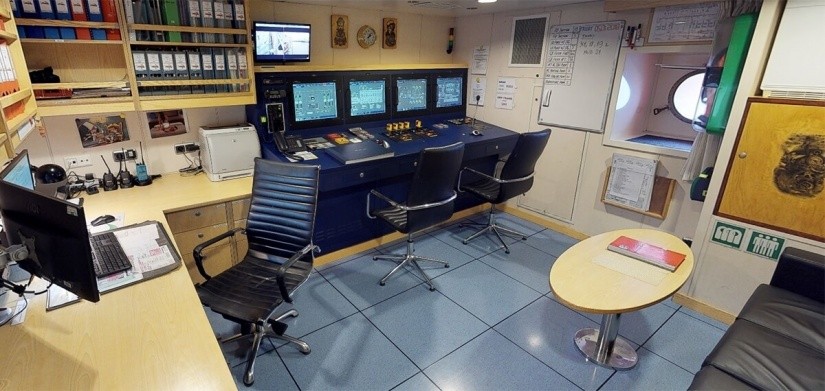 EDT Jane - Engine Control Room